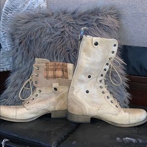 Changeable height bootie